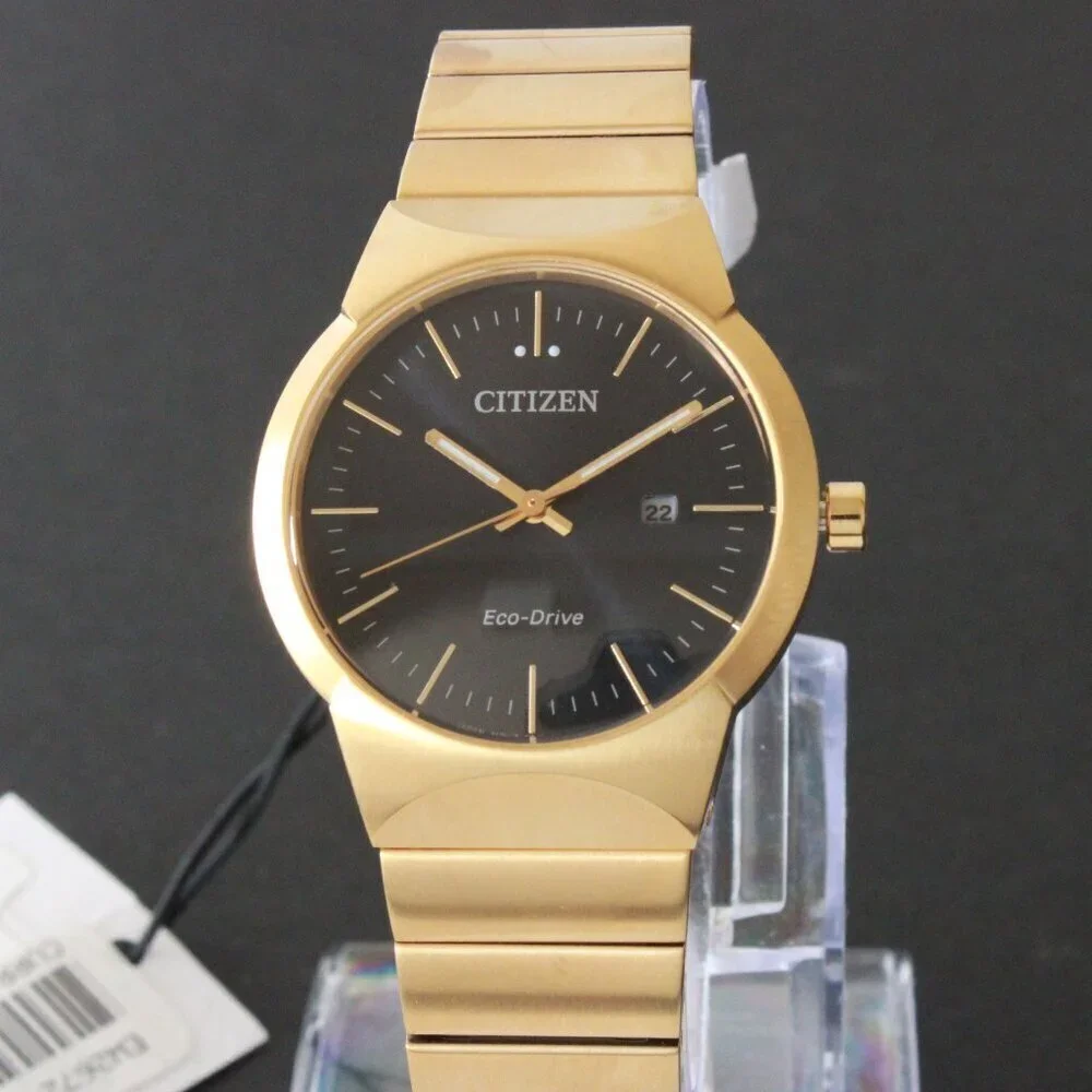 Citizen Eco-Drive Women's Gold Tone Watch Black Dial 32MM Watch